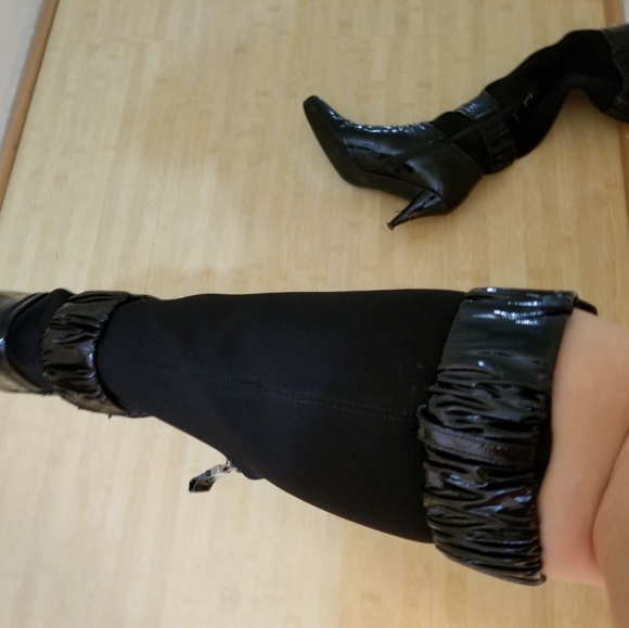 Prada boots - Picture 5 of 8